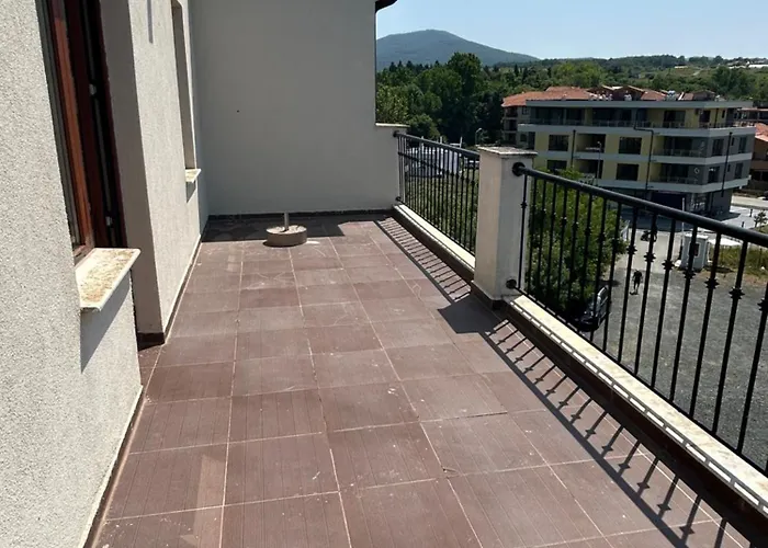 Private In Primea Zarewo